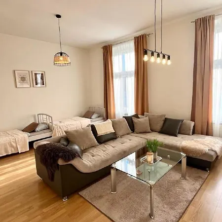 Olivia - Old Town, Ac *